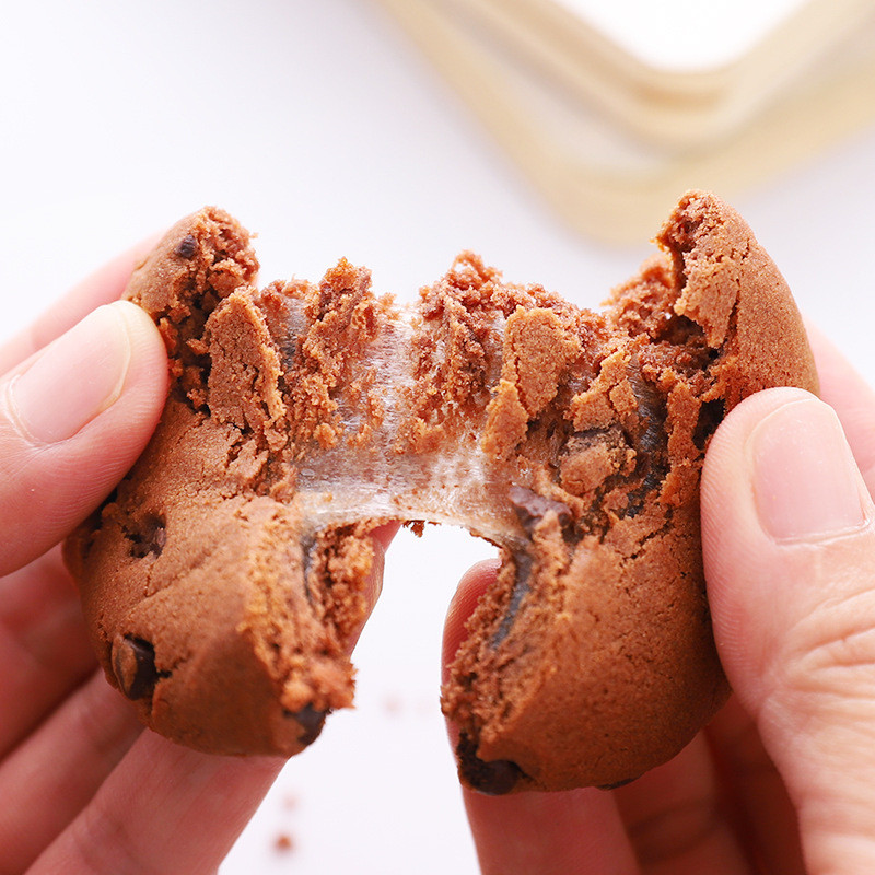 เกาหลีใต้นําเข้าขนมแบรนด์ร่วม CW Qingyou ขนมแซนวิชรสช็อกโกแลตมันฝรั่งข้าวเหนียว Pastry Qingyou Pastr