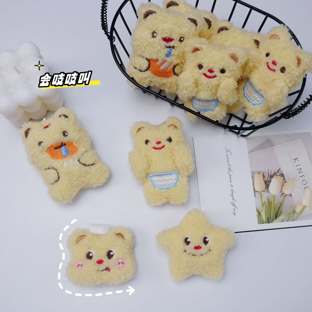 butter bear butterbear ใหม่ Butter Bear ตุ๊กตา Squeak จี้ Bib Butter Bear DIY เสื้อผ้าอุปกรณ์เสริมขา