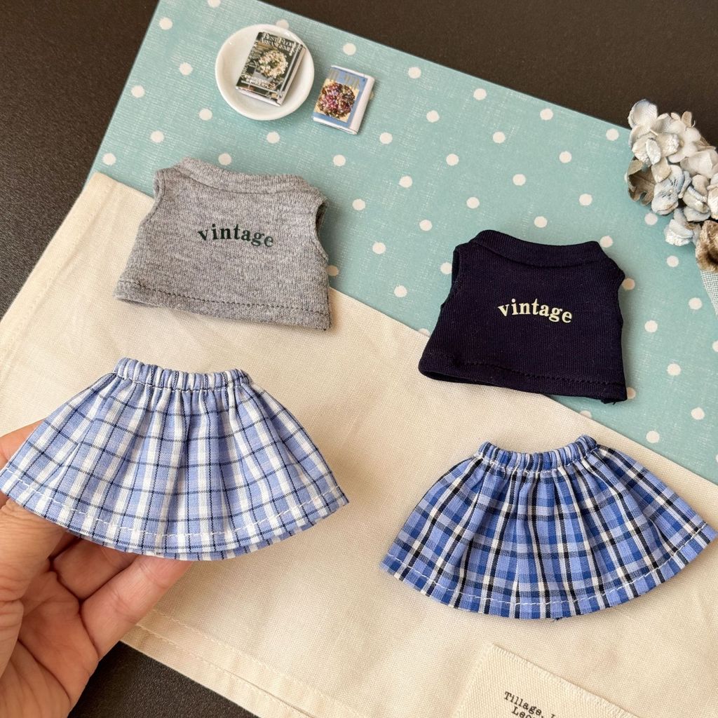 10 ซม.เสื้อผ้าเด็กสูท zsiga เสื้อยืดแขนสั้น kitty 6 คะแนนเสื้อผ้าตุ๊กตา bjd