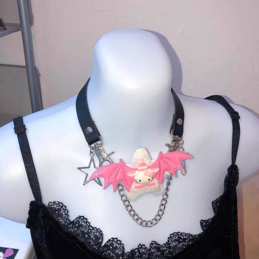 สร้อยคิตตี้ Y2k Abi วัฒนธรรมปีกคิตตี้แมวสร้อยคอสีชมพูน่ารักสร้อยคอ choker เครื่องประดับของค้างคาว