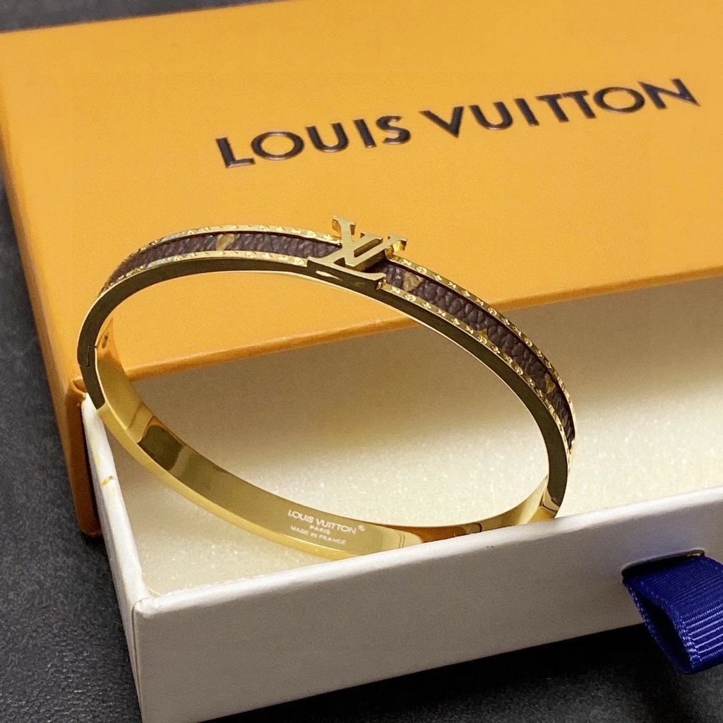 สร้อยข้อมือLouis Vuitton ดีไซน์ประณีต สไตล์ทันสมัย
