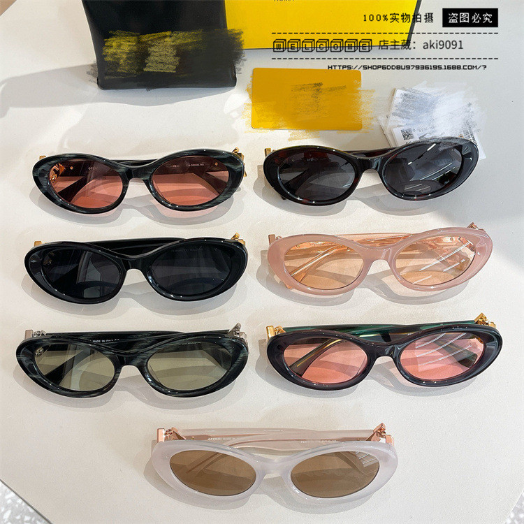 แว่นกันแดดสไตล์แมวตากรอบ สำหรับหญิงและชาย แบบไม่ซ้ำกัน เฟ40140