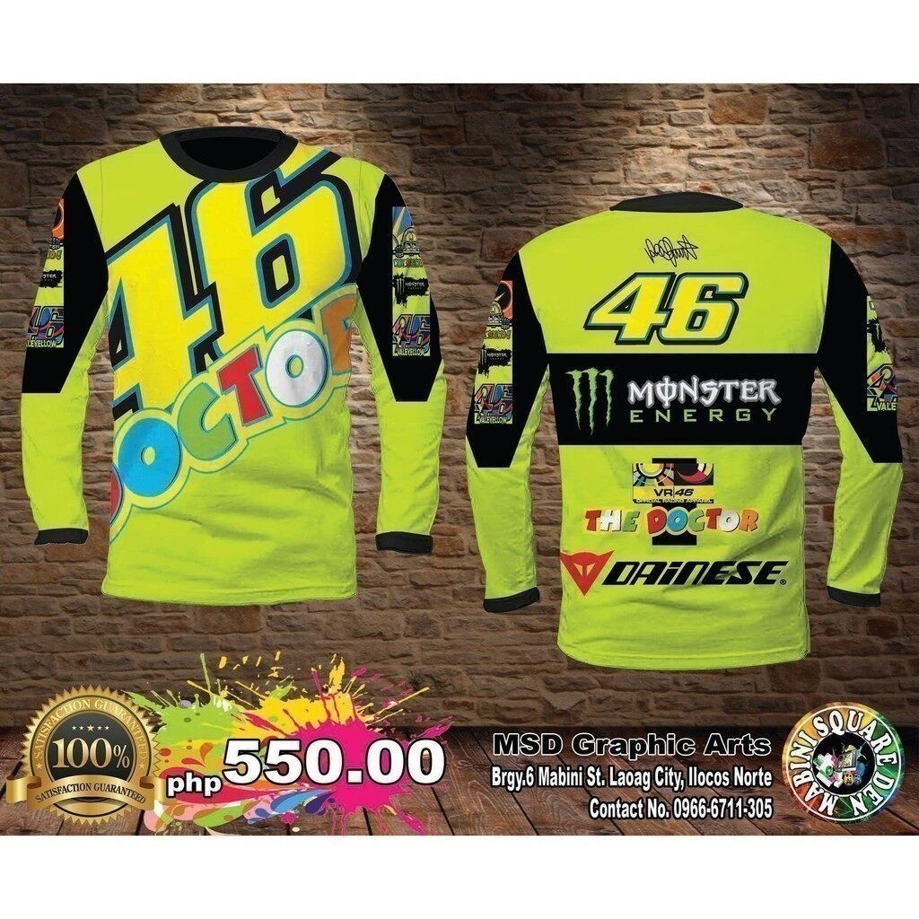 หมวกกันน็อค AGV กับเสื้อยืดระบายอากาศ