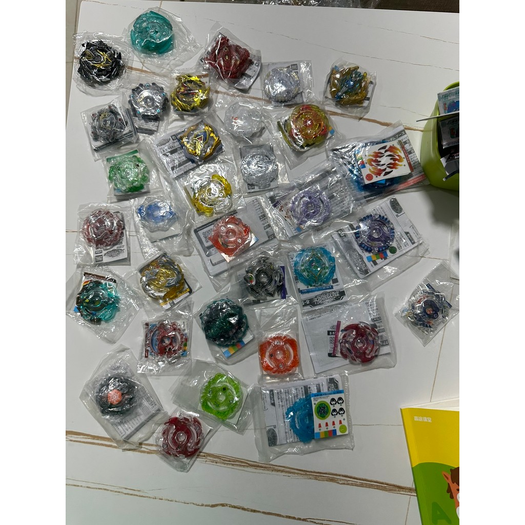เบลเบลด x beyblade x ของแท้ TAKARA TOMY Beyblade แคปซูลญี่ปุ่นของเล่นแหวนพลังรุ่นแรก Super Z