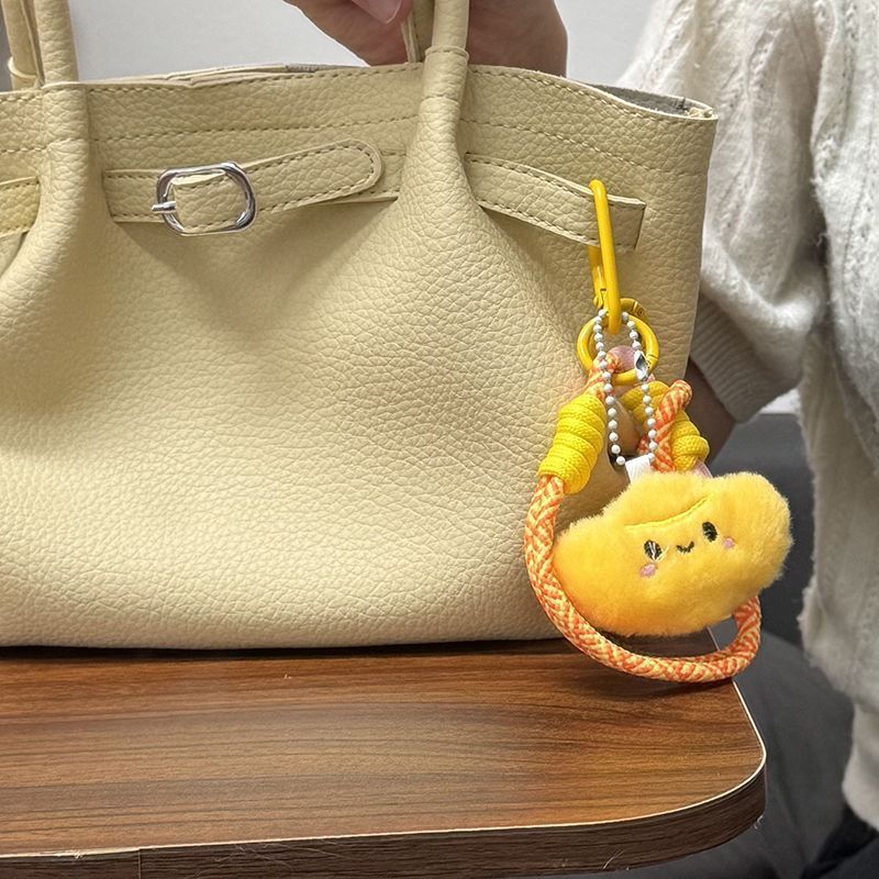 可爱元宝背包挂饰 น่ารัก元宝毛绒挂件女包包女包挂件短款尼龙绳Plush Yuanbao กระเป๋าเป้สะพายหลังแขวนน่ารัก Yuanbao Plush แขวน