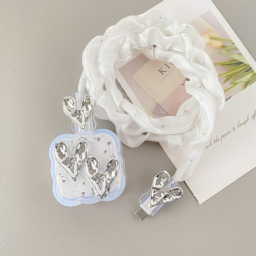 Love Heart Pattern Soft Silicone Charger Protective Case สําหรับ IPhone 17 40W Fast Charge Protectio