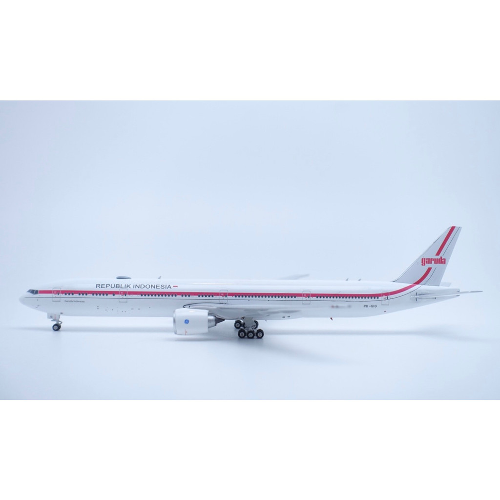 Phoenix 1: 400 อินโดนีเซีย Eagle Airlines B777-300ER PK-GIG เครื่องบินรุ่นพร้อมสต็อก