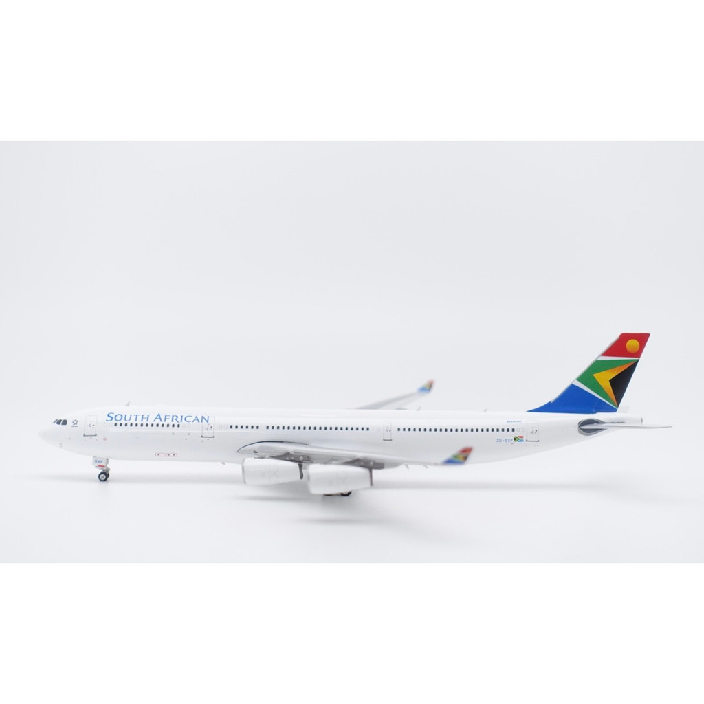 Phoenix PH11769 1:400 南บิน A340-300 ZS-SXF 现货