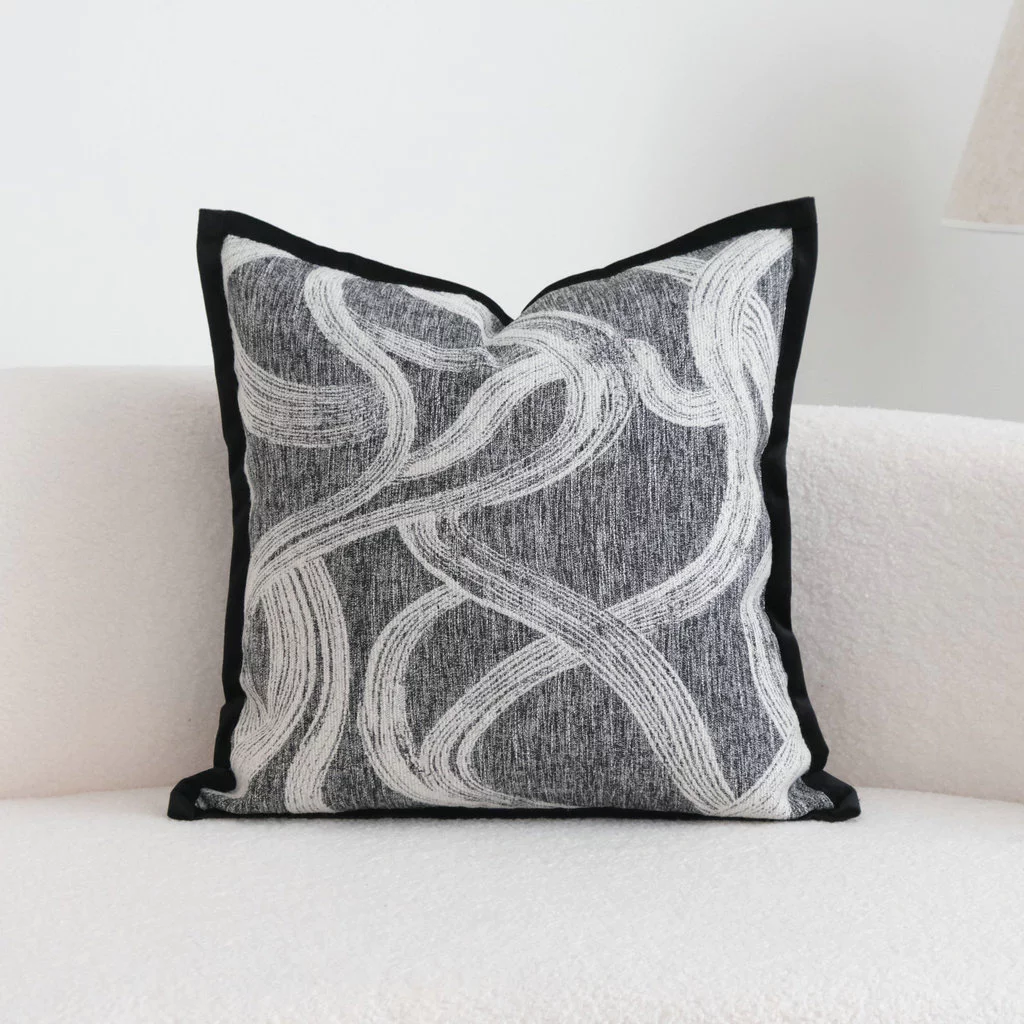 ปลอกหมอน Jacquard Chenille สองด้าน สีดำ thumbnail 6