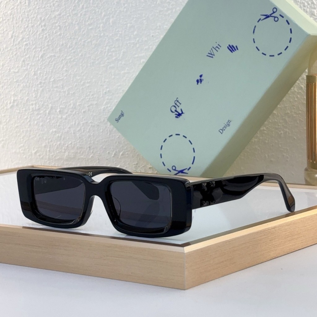 แว่นตากันแดดทรงสี่เหลี่ยม Off-White สไตล์ใหม่สำหรับทุกวัย OERI016