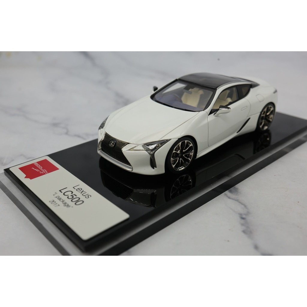 [Ready Stock] make up 1/43 Lexus LC500 L Package White Original Package เกือบใหม่เอี่ยม พร้อมกล่องเด