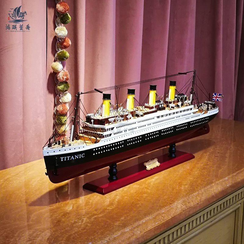 ขนาดใหญ่ Titanic Cruise Bar KTV Model House Cafe Pavilion Retro Ship Model Decoration Luxury Collect