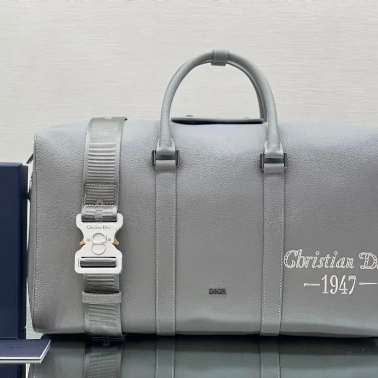 DIOR cd กระเป๋าเดินทางหนังเต็ม Lingot 50 กระเป๋าถือ Saddle Travel Bag Mens Duffel Bag Is This Season