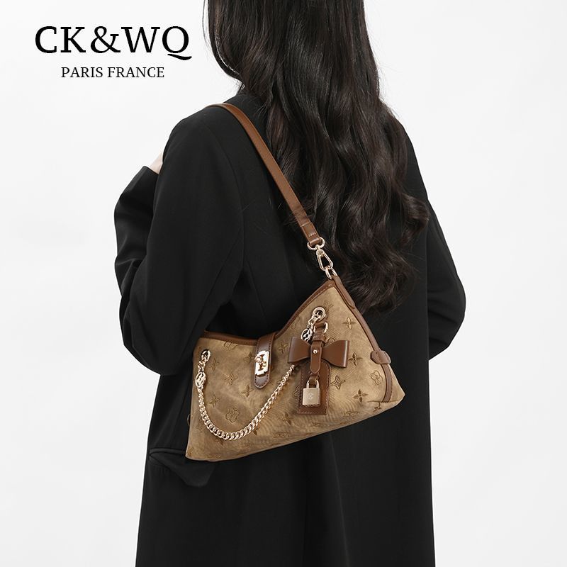 พร้อมส่ง ใหม่ 2026 CK&WQ กระเป๋าใต้วงแขน กระเป๋าสะพายไหล่ผู้หญิง หรูหราแฟชั่น สไตล์ฝรั่งเศส เรียบหรู