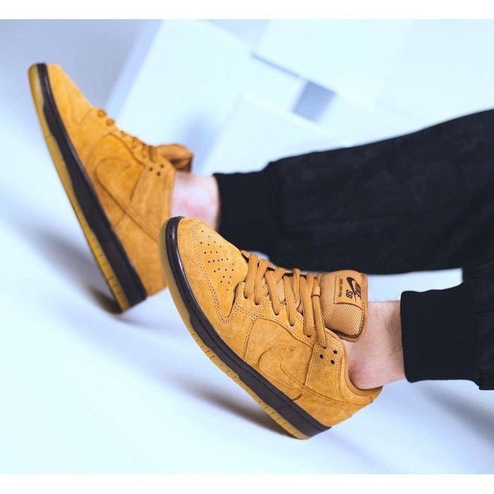 <value>SB DuWheat Mocha Suede รองเท้าสเก็ตบอร์ด BQ6817-204รองเท้าผ้าใบลําลอง</มูลค่า>