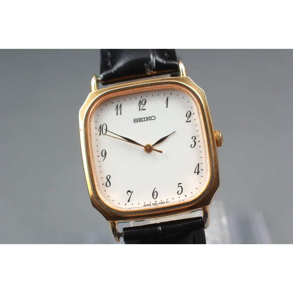 Vintage 1990 [Near MINT] Seiko 7N01-5040 Gold White Tank 28mm Quartz Men's Watch