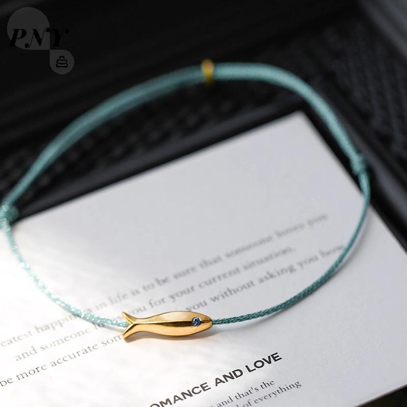 [PNY] กําไลข้อเท้าเชือกถักปลาน่ารักสําหรับผู้หญิงสไตล์โบฮีเมียนเชือกสีฟ้าและสีแดงแฟชั่นขาโซ่เท้าเครื