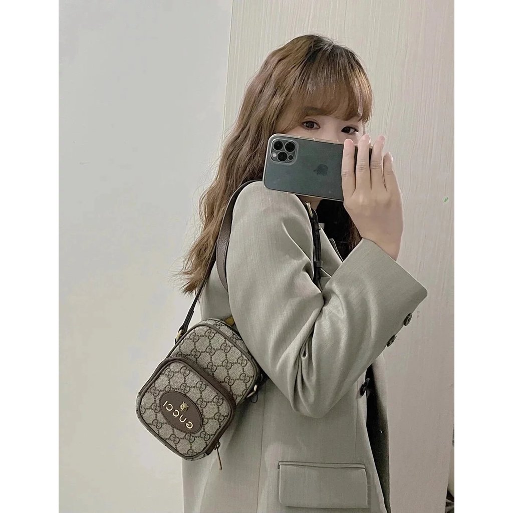 Mini Diagonal Gucci กระเป๋ากล้องโบราณ สไตล์วินเทจเนโอ สำหรับสะพายไหล่ทั้งผู้ชายและผู้หญิง ออกแบบลายห