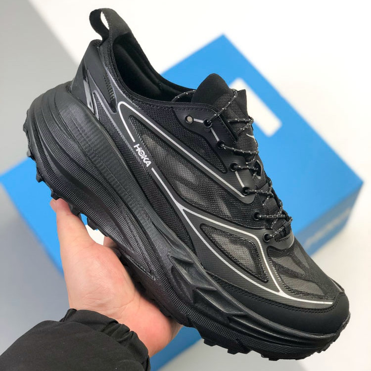 รองเท้าวิ่ง HOKA ONE ONE STINSON 7 สีดำ โฟมซับแรงกระแทกดีไซน์พื้นหนา ระบายอากาศได้ดี