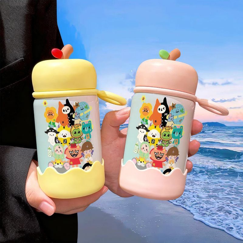 ✨เข็ม✨Gmm Home Doll Influencer Thermos Cup Girl 316 สไตล์ใหม่มูลค่าสูงมินิถ้วยน้ําถ้วยกาแฟ Apple แบบ