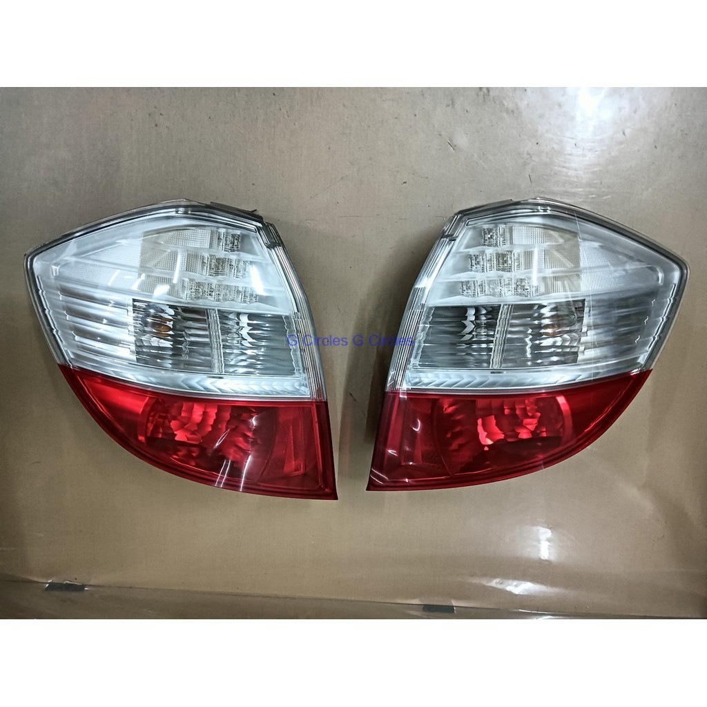 Honda Jazz Fit GE6 GE8 ไฟท้ายด้านหลังสีขาวสีแดง - Lampu Belakang RS Hybrid 08-13