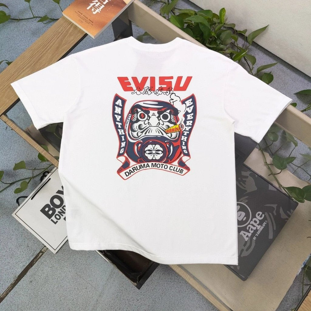 EVISU/God of Fortune 2026 คลาสสิกรอบคอแขนสั้นเสื้อยืดผู้ชายผู้หญิงสไตล์โลโก้ตัวอักษรพิมพ์ใหม่มาถึงภา