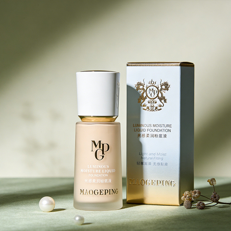 ทางเลือกแรกสําหรับของขวัญของใช้ส่วนตัว Light-Sensing Softening Liquid Foundation 30ml Delicate Powde