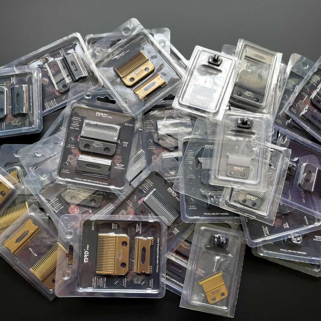 Moreda MRD ปัตตาเลี่ยนตัดผมไฟฟ้า Professional Dayue Wolf Tooth Oil Head Hair Clipper [cxSE]