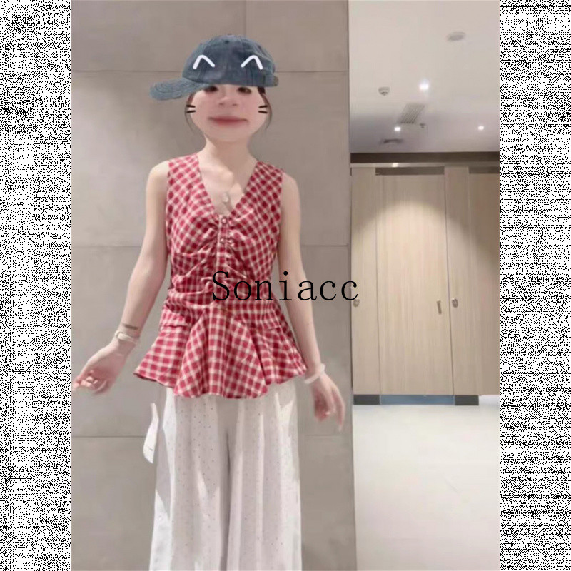 Stylish pleated plaid shirt for women, summer ruffled plaid top for petite women