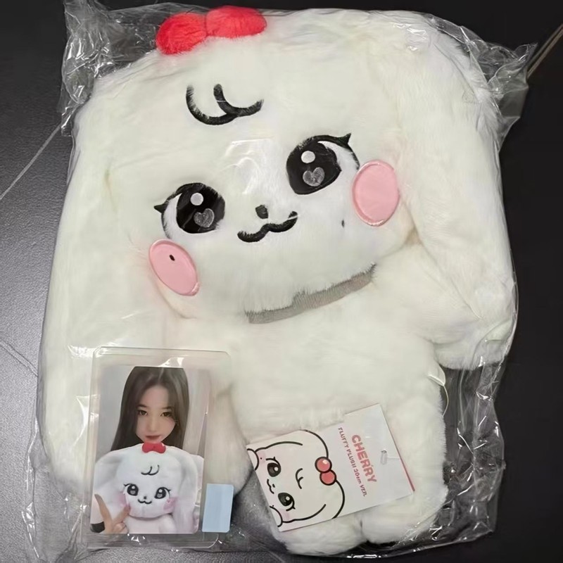 K Kpop IVE Cherry Plush ของเล่นน่ารักการ์ตูน Zhang Yuanying ตุ๊กตาตุ๊กตา K
