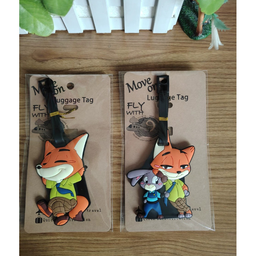 1 ชิ้น Zootopia แท็กกระเป๋าเดินทางแท็กเดินทางการ์ตูน ID ผู้ถือที่อยู่กระเป๋าเดินทางป้ายอุปกรณ์เสริม