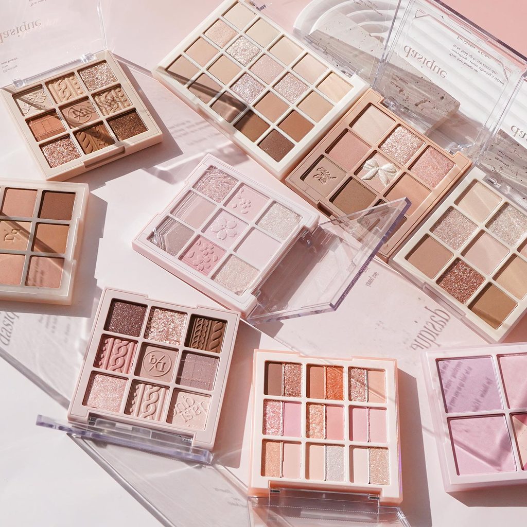 ปัดแก้มบลัชออน ครีมบลัช 4u2 Dasique Dasique Four-Color Blush Palette อายแชโดว์เก้าสี All-in-One Pale