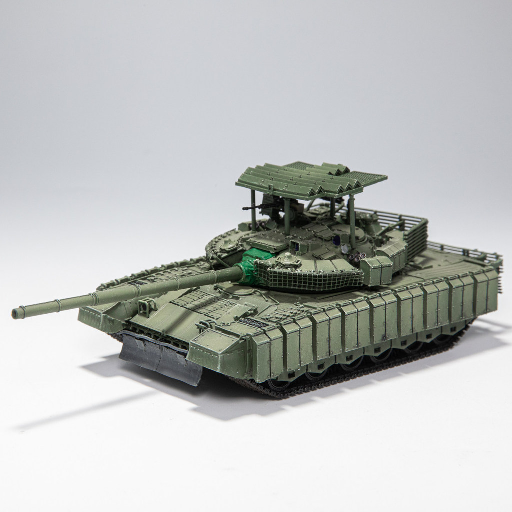 ชุดโมเดล 1:72 t80 ถังรัสเซีย T-80BVM รถถังหลัก 2023 Fossil Armor Relikt ERA 成模型品