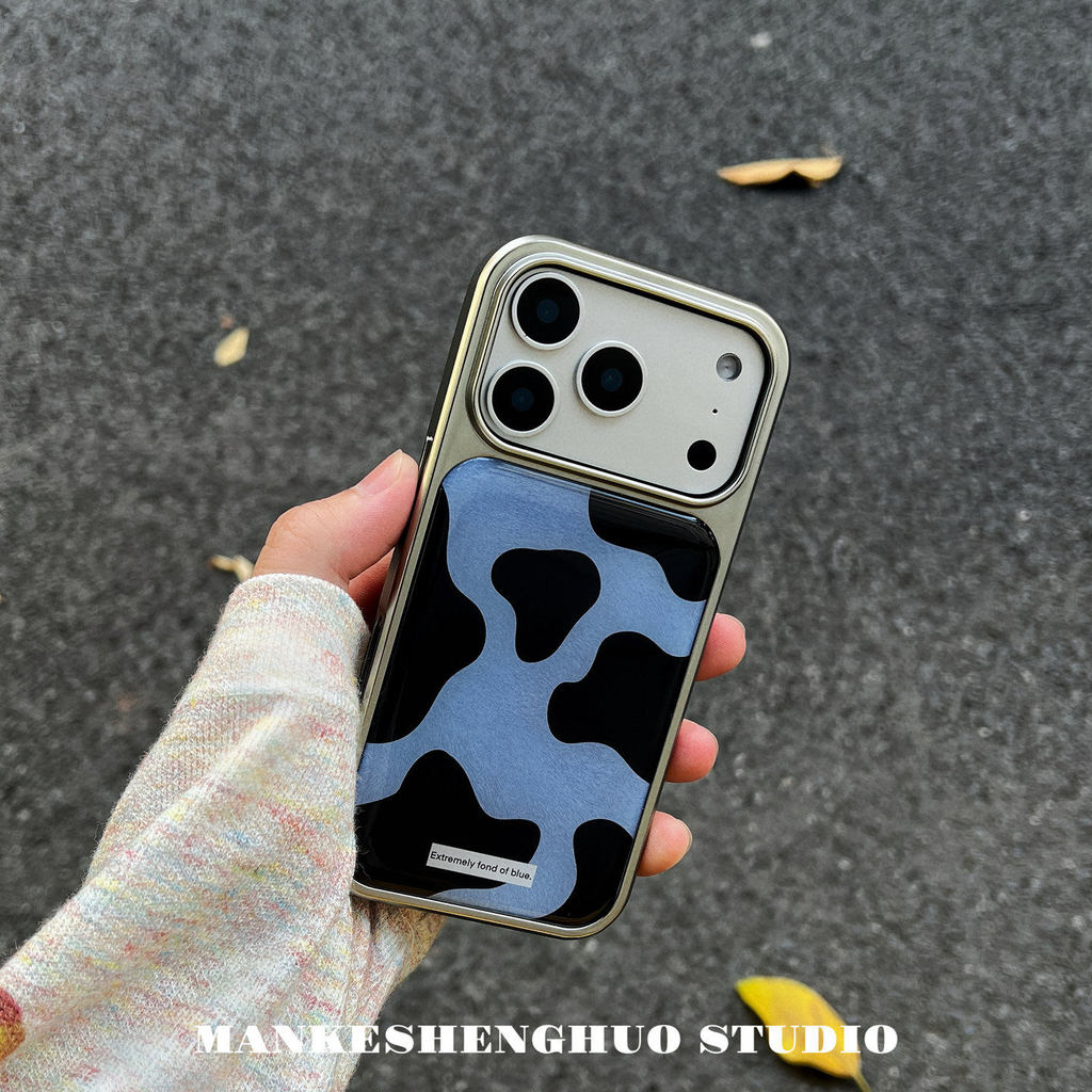 Fire Blue Black Cows รูปแบบเคสโทรศัพท์ Anti-Fall สําหรับ iPhone 17 Promax 16 Promax 15 Promax 11 12 13 14plus 15plus 16e 16plus 15pro 17air
