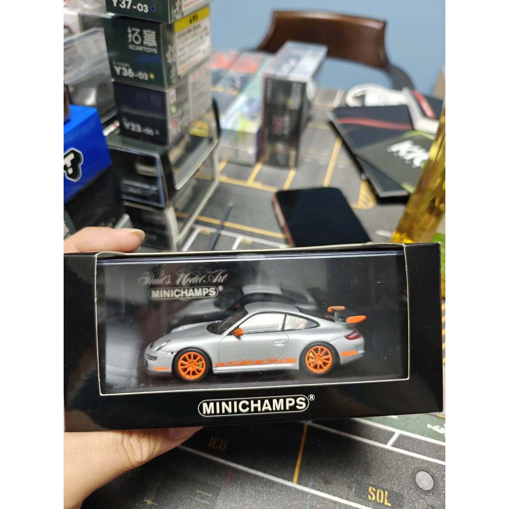 [คลังสินค้าพร้อม] 1/43 Mini Cut Minichamps Porsche 911 GT3 RS 997.1 Classic Metal Grey with Orange G