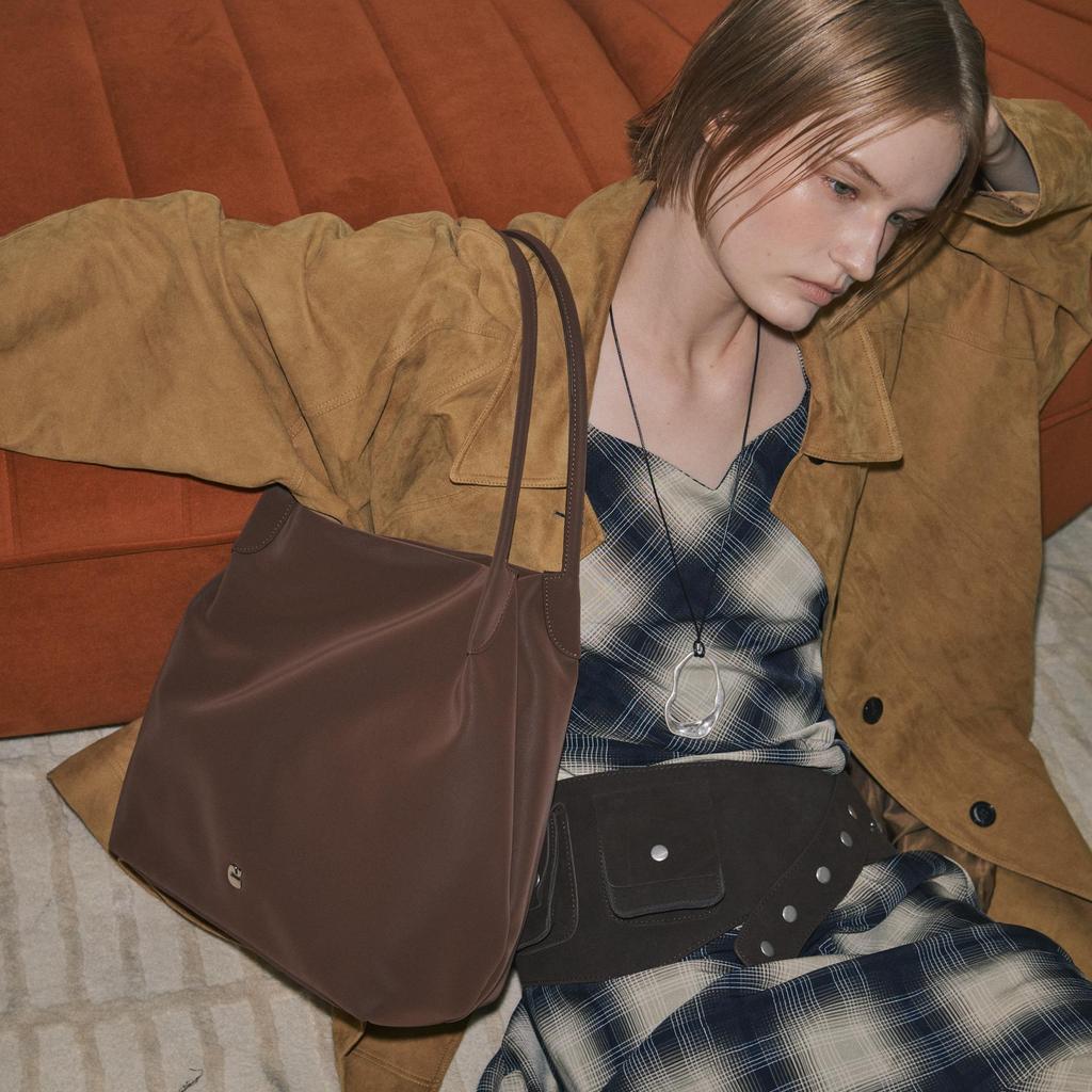 Carlyn Loni H75335010 [25FW] BUCKET BAG
