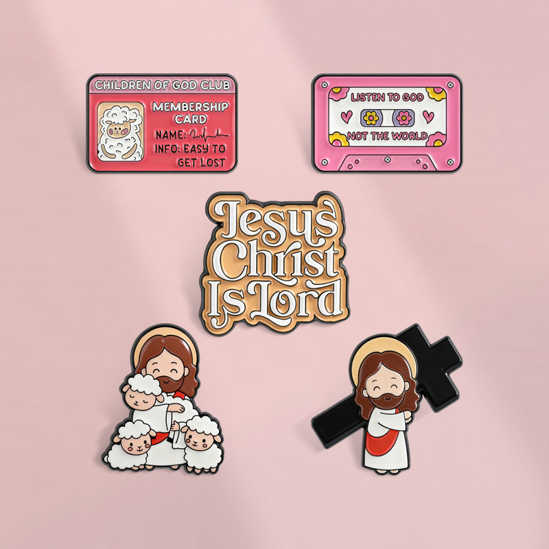 เข็มกลัด Christian สไตล์ย้อนยุค การ์ตูน สำหรับกระเป๋าเป้และเสื้อผ้า พร้อมให้เป็นของขวัญสำหรับคนรักธรรมชาติวิญญาณ