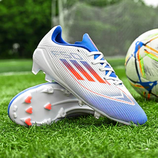 2026 Soccer Boots รองเท้าฟุตบอลเดียวกันผู้ใหญ่เด็กสตั๊ดรองเท้ากีฬาการฝึกอบรมกลางแจ้งขนาด35-45