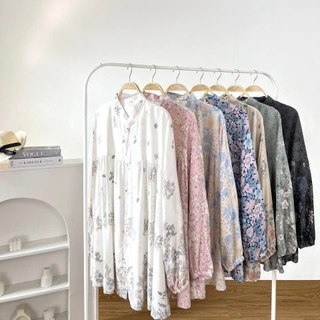 AKAVI - JEMA BLOUSE RAYON ETNIK RUGS SUPER JUMBO KEMEJA BIGSIZE ATASAN OVERSIZE LD 120 130 140 150 301gr