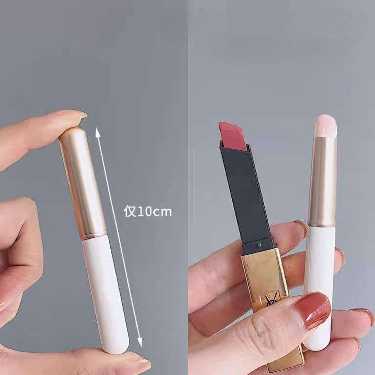 แปรงทาลิปสติก ขนนุ่ม สีสวย  กะทัดรัด พกพาสะดวก ราคาถูก❗ – โปรปัง
