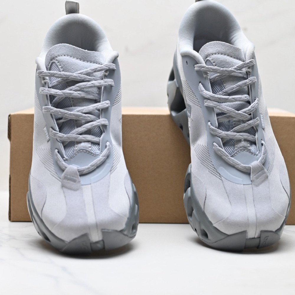On Running x Kith K-Tech 1 รองเท้าวิ่งสําหรับผู้ชายและผู้หญิงรองเท้าผ้าใบ Unisex Couple Life รองเท้าลําลอง ZVCW NHZB ราคา ถูกที่สุด ดีลบีเคเค แกลเลอรีภาพที่ 8