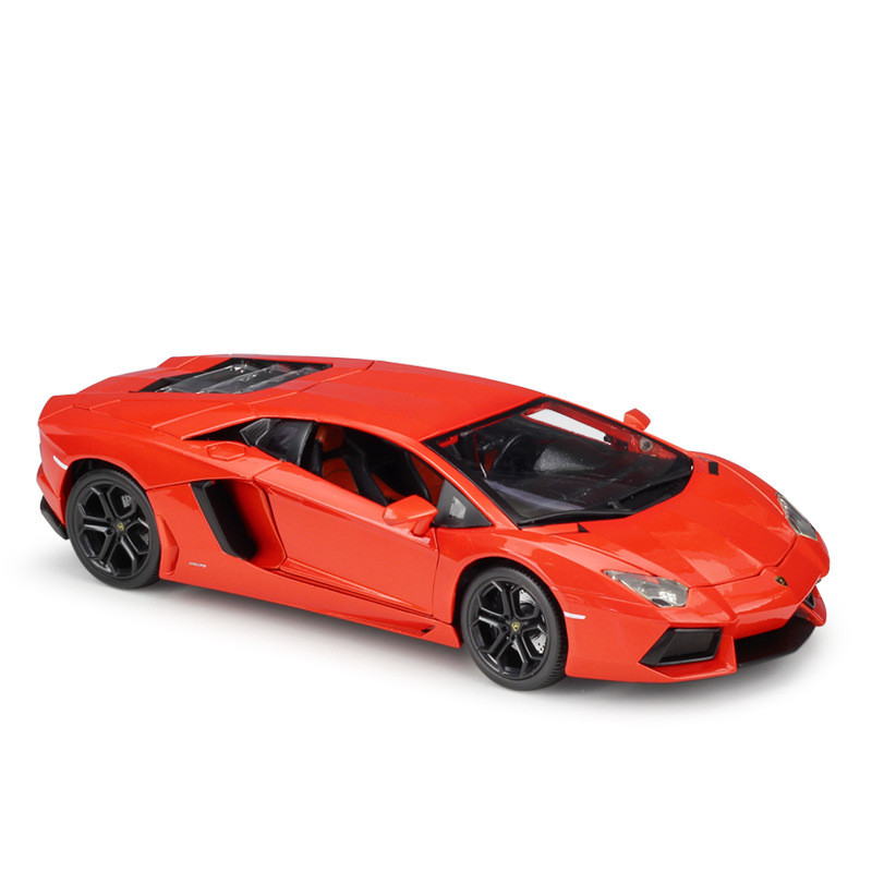 1: 18 Lanbo Aventador LP700-4 จําลองรถรุ่นของขวัญ