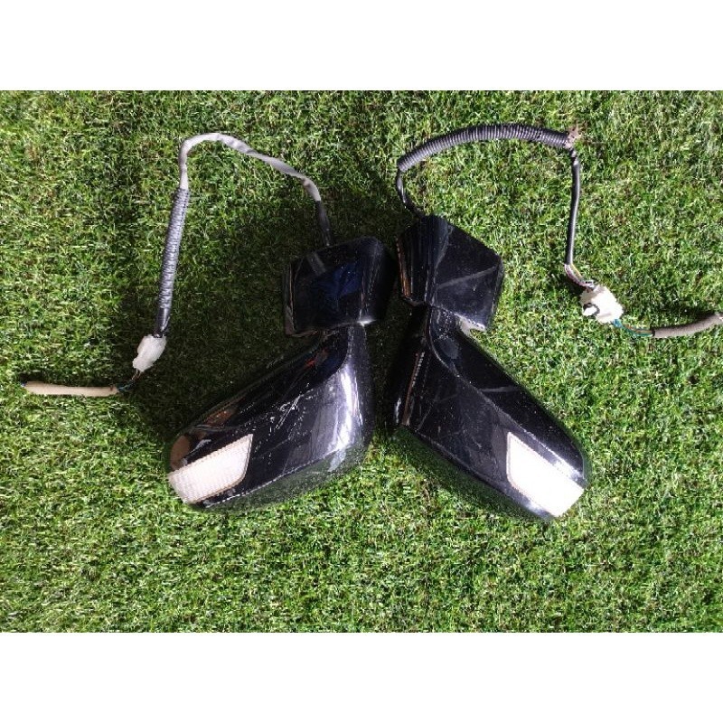 กระจกมองข้างฮอนด้า Honda freed GB3 กระจกมองข้างสัญญาณ สุ่มสีอะไหล่รถยนต์ ของแต่งรถ