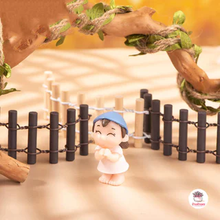 รั้วไม้เสากลม สูง 3 ซม. ยาว 8 ซม. ตุ๊กตาจิ๋ว โมเดลจิ๋ว แต่งสวน