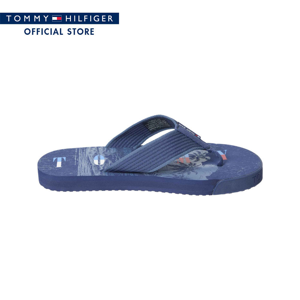 [ลดเพิ่ม 10% โค้ด 10MALL27] Tommy Hilfiger รองเท้าแตะ ผู้ชาย รุ่น EM0EM01561 C67 - สีน้ำเงิน
