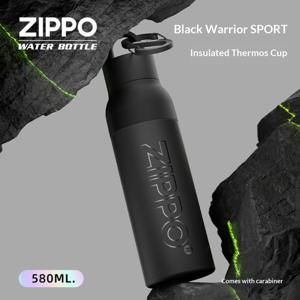 ขวดน้ํา ZIPPO รุ่น Air Black Warrior SPORT ขนาด 580 มล. ถ้วยเก็บความร้อนพร้อมคาราบิเนอร์ สําหรับกิจกรรมกีฬาและกิจกรรมกลางแจ้ง
