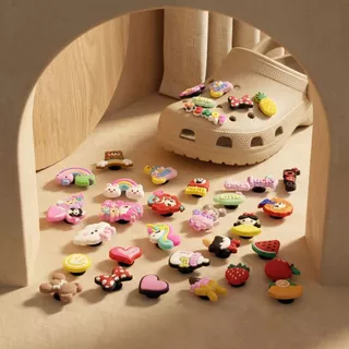 S0490 สุ่มลาย Crocs Jibbitz jibbit 1ชิ้น ยางPVC จิบิ ตัวติดรองเท้า อุปกรณ์DIY ตกแต่งรองเท้า