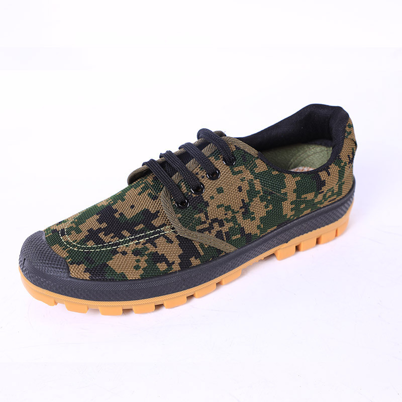 Make Training Shoes รองเท้ายาง รุ่น Nine Nine Prairie K8MO