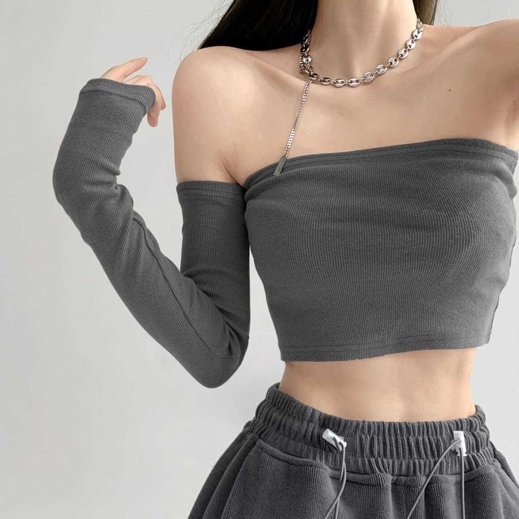 COD 2026 Street Hot Girl สไตล์สองสวมใส่ Collarbone แบนคอห่อเต้านมเสื้อยืดผู้หญิง Retro Navel Cropped