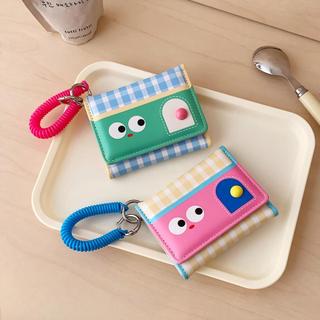 Dompet Wanita Lipat Tiga Motif Kartun Warna Dopamin dengan Tali Spring – Desain Stylish & Elegan